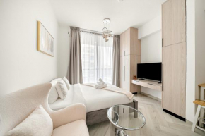 Cozy Studio in Empire Residence
